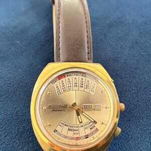Vintage Wittnauer Perpetual Calendar Watch